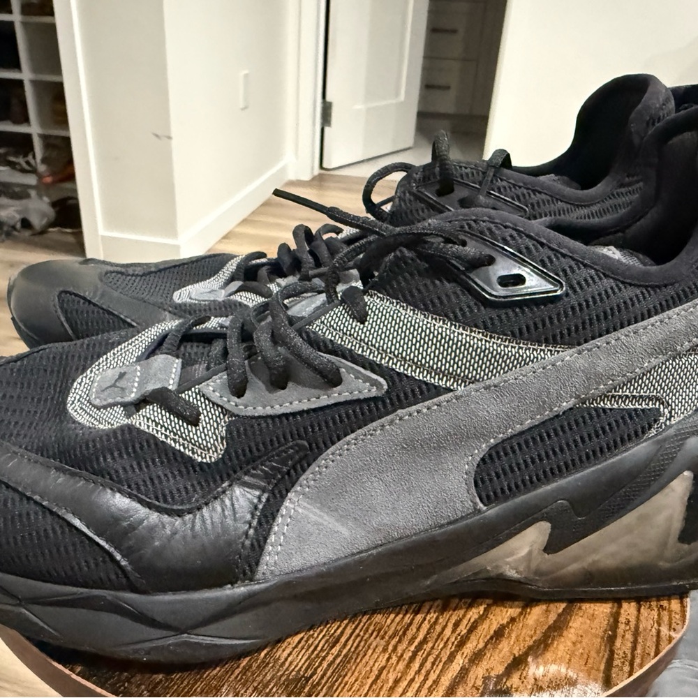 Men's Black and Gray puma Athletic Sneakers size men’s 11.5